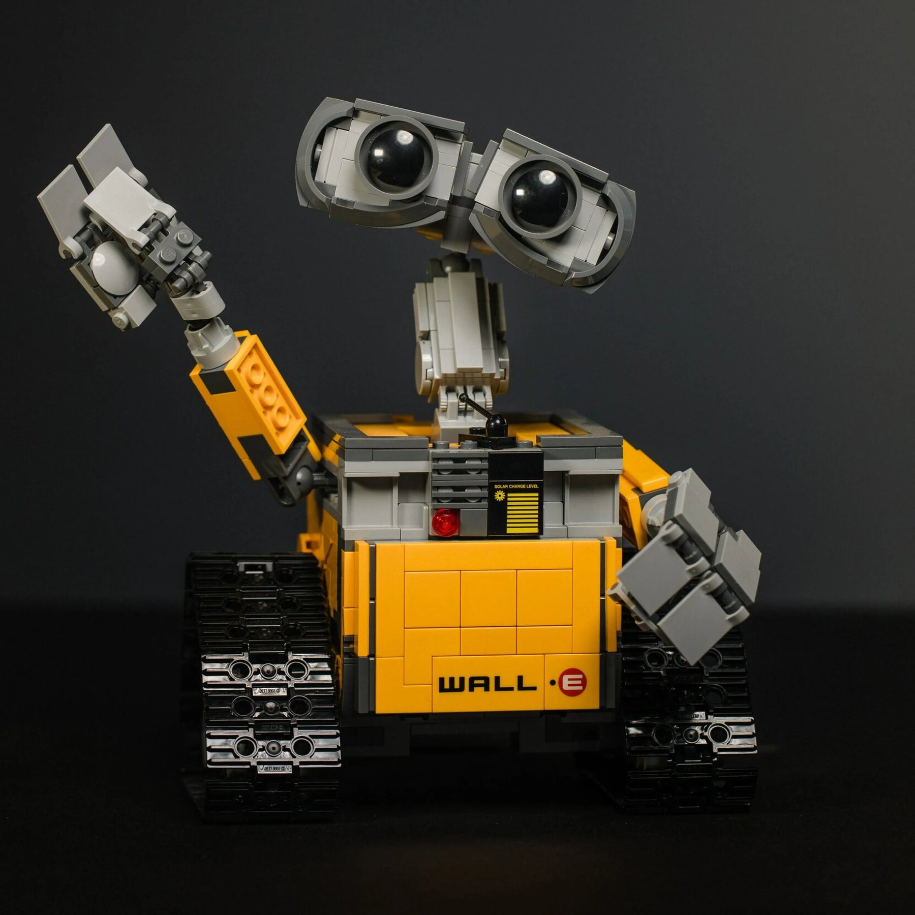 Wall-E Robot (687 piezas)