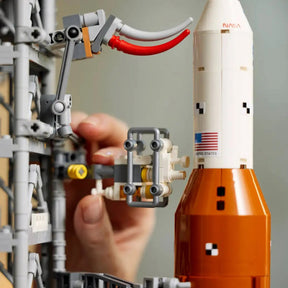 NASA - Artemis Space Launch System (3601 piezas)